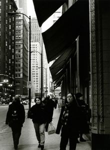 Stopping to Smell the City, Chicago, IL, 2000                                                                    © Kimberly Schneider