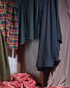 The Drape from Provenance Unknown