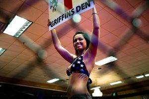 Tonight's Ring Girl © Leasha Overturf