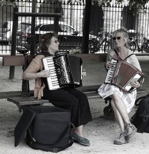 Accordion Babes