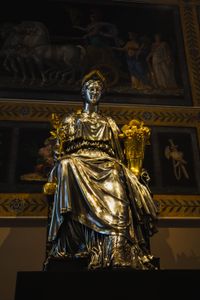 Louvre
