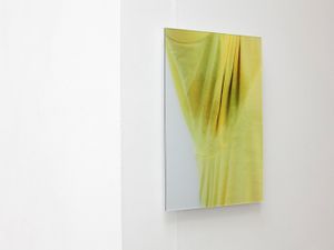 Sweat-stress (armpit left/bright-yellow)
