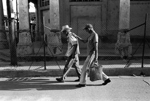 Piñar del Rio, Cuba, 2001 © Peter Kayafas