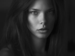 Femme in white wrapped by black  v19