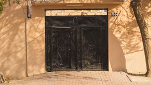 villa 99 gate