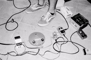 Cables, Fuzz and shoes
