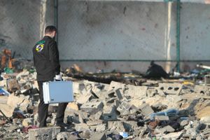 Ukrainian airliner crashes after take-off