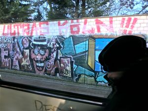 "In the Tram" "In der KVB, den Kölner Verkehrsbetrieben"