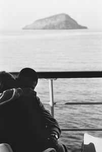 LOVE ON THE BOAT