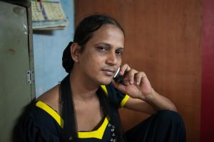 Manisha, a hijra who works for The Humsafar Trust in the King's Circle area  © Alison McCauley