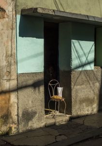 F-Emmanuel-Bastien-still-life-commerce in Cuba-5