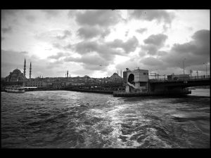 Freedom, Fishermen and Refugees The Galata Bridge in Istanbul ©Dominic Jan Geis