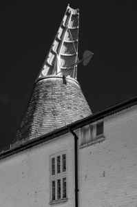 Ware | Conical chimney atop a Former malting mill 01