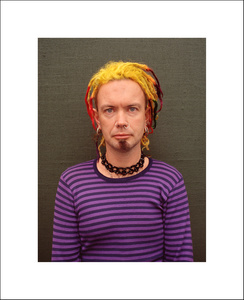 Roger, 1998