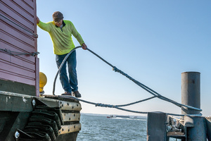 Mooring the Barge