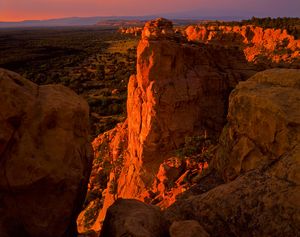 El Malpais National Monument: Sandstone Bluff Overlook,           South West.
