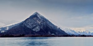 Harder Kuln from Lake Thun