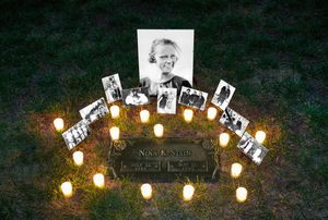 Nina's Grave, 2000