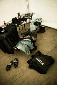 #4 : Change of outfit.