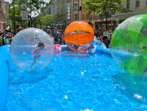 "Watergames" "Wasserspiele"