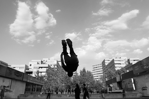 Parkour; play to display