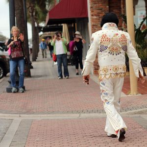 Street Walk