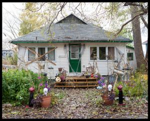 Robin Halloween House
