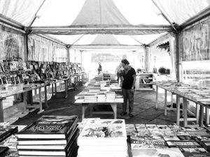 Book devotion © Jürgen Novotny 2012