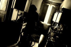 Cambiando al buio -