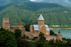 Ananuri Monastery