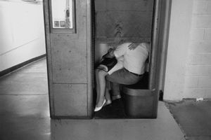 Tucson, Arizona, 1990 © Peter Kayafas