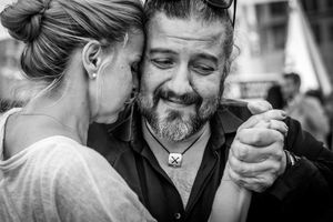 Tango Faces