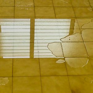 Liquid window. /Della finestra liquida.