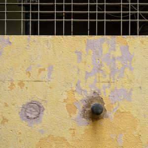 Somewhere./Da qualche parte.