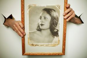 Her mother in the Wedding's Day, 1942