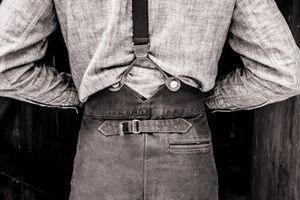 Suspenders