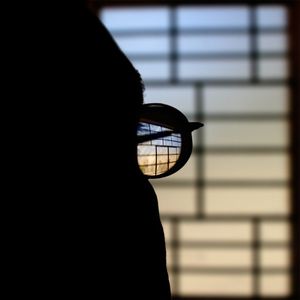 Looking Out   © Seán Duggan