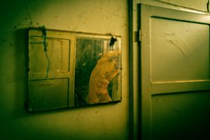 Bending on the mirror