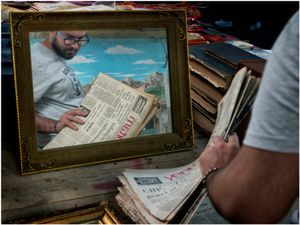 Flea Market 0272