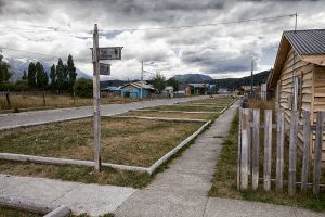 Villa O'Higgins, a straight story