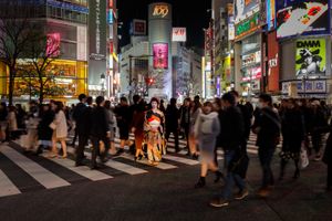 The circle is round- back on Shibuya square