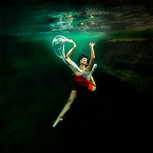 DANCE 6: CONTEMPORARY DANCE