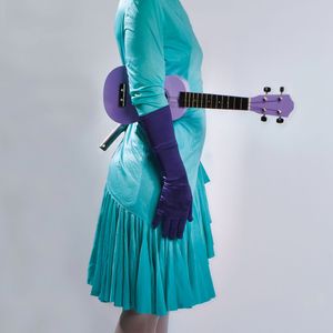 Lilou | 106 x 106 cm | 2012© Catrine Val