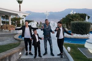 "The Dorians" performs during the TV show "Canzoni a Villa Cupido". The members of the band are Gianni Doria, 42 years, and his sons Eman,9, Ivan,19, Leon, 17.