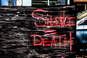 STREET LIFE / Struggle against AIDS, Act Up association & artists' message