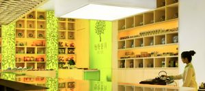 Looking for new heights of elegance and refinement, a tea shop in the heart of Yunnan’s capital, Kunming, has been designed by Hermès, the French luxury products company. © Michael Freeman