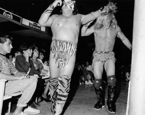 Lucha libre, humiliation