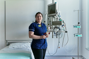 Joana Silva, Senior Cardiac Nurse with Nicotiana alata
