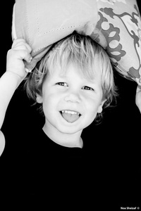 Tongue Out - Noam