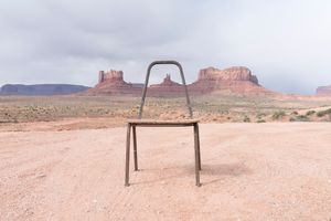 Roadside: Gestalt at Monument Valley